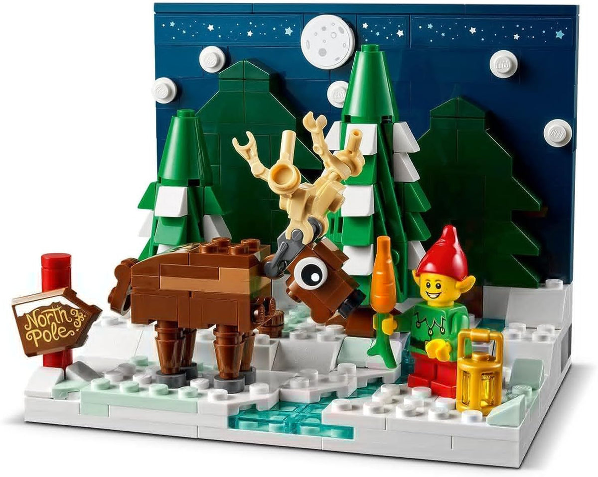 LEGO 40484 Santa's Front Yard 2021 Edition Christmas SetAge 9+ - image 1