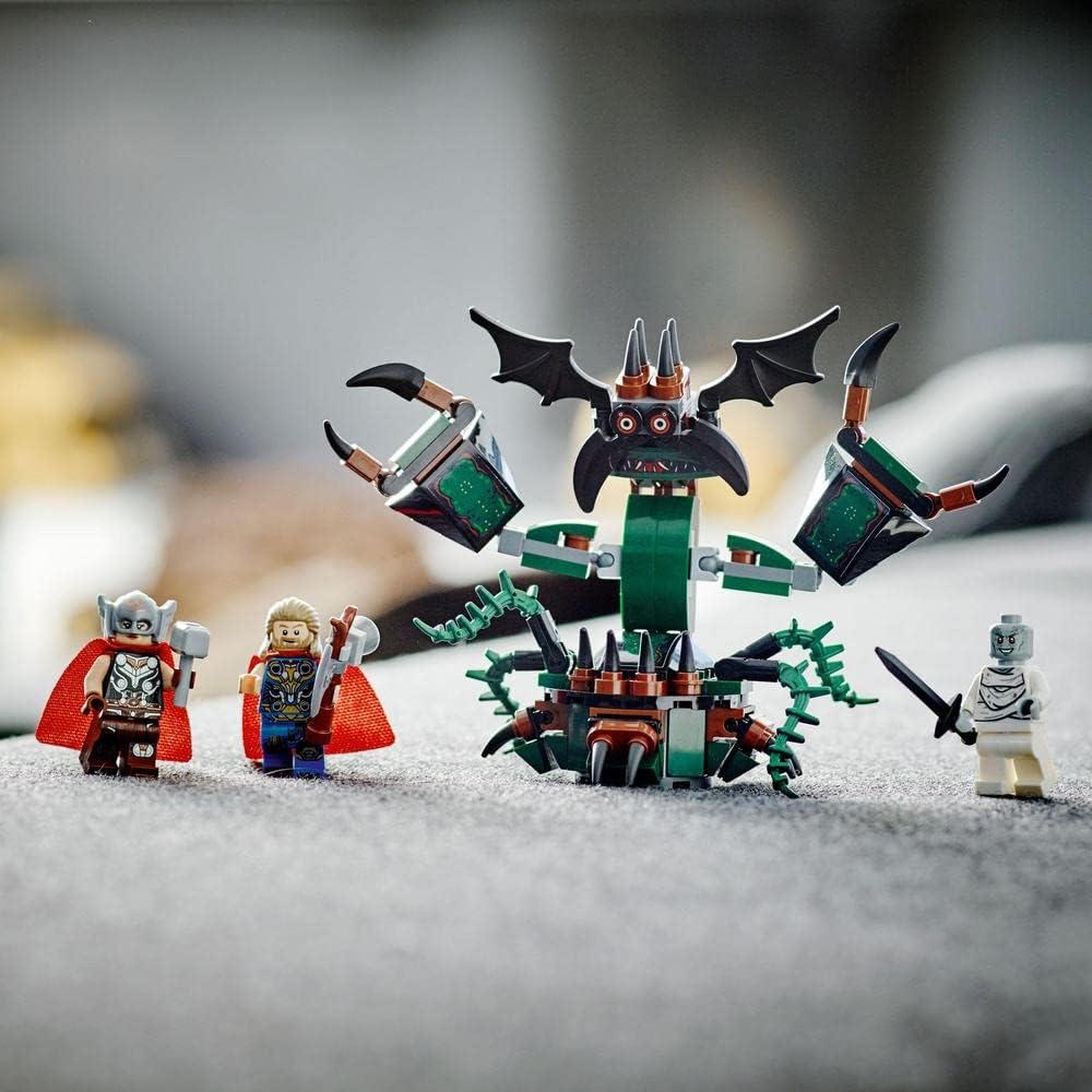 LEGO 76207 Marvel Attack on New Asgard - image 5