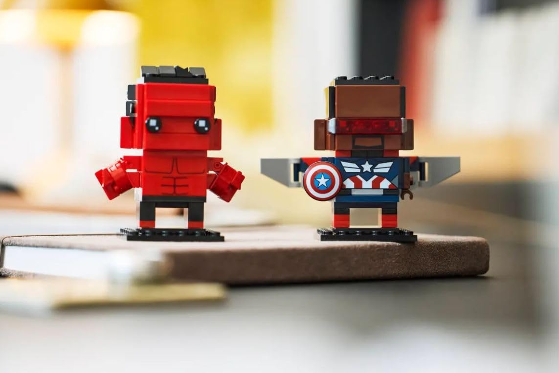 LEGO BrickHeadz Captain America & Red Hulk Figures - image 5