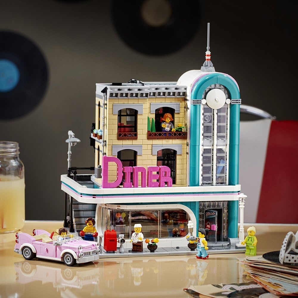 LEGO Creator Expert Downtown Diner 10260 Building Kit - image 2