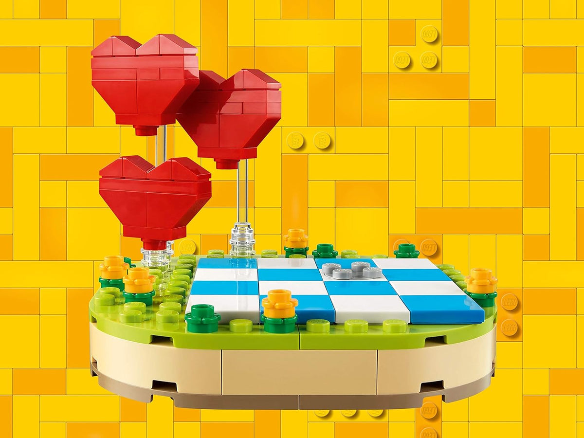 LEGO Creator Valentine's Brown Bear Set, 40462 - image 4