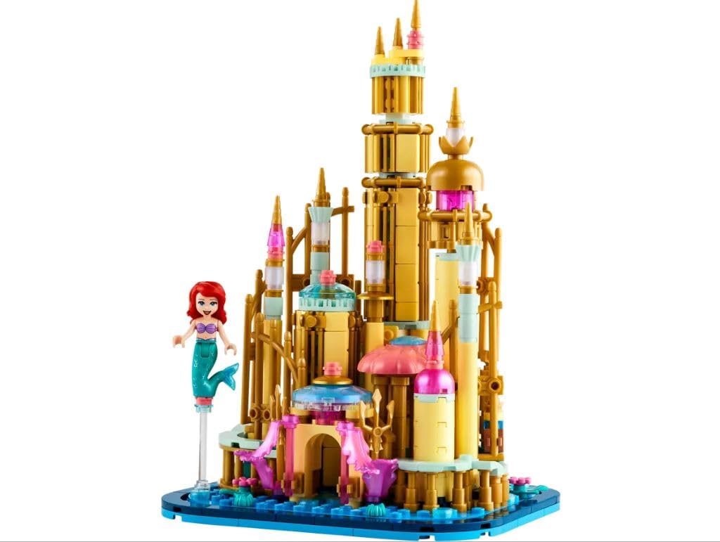 LEGO Disney Mini Disney Ariel's Castle - image 1