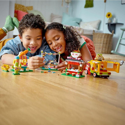 LEGO Friends Street Food Market 41701 Building Kit - image 3