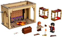 LEGO Harry Potter Gryffindor Dorms Set 40452 - image 2