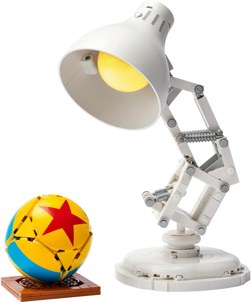 LEGO Ideas Disney Pixar Luxo Jr. - image 10