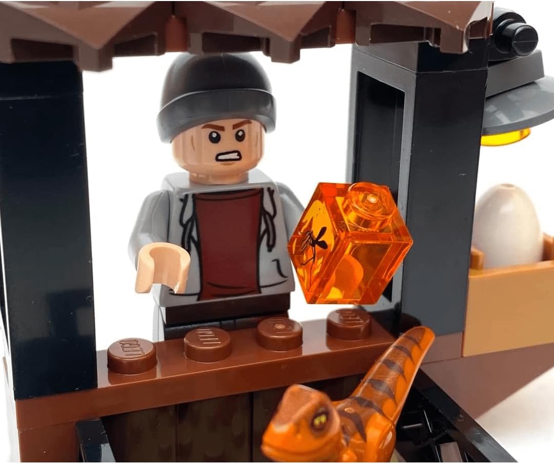 LEGO Jurassic World Dinosaur Market 30390 Polybag - image 4