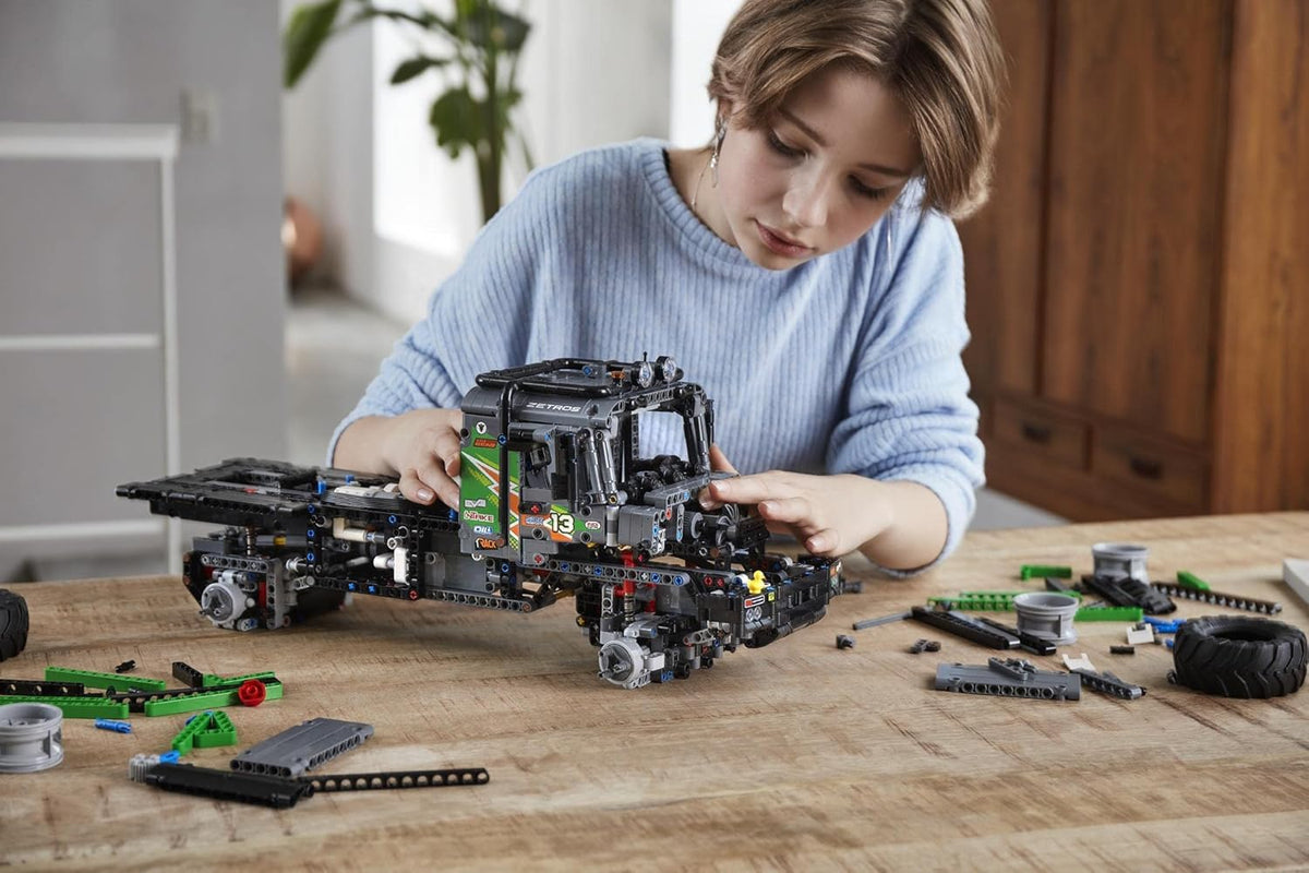 LEGO LEGO® Technicâ„¢ 4x4 Mercedes-Benz Zetros Trial Truck 42129 Building Kit (2 - image 11