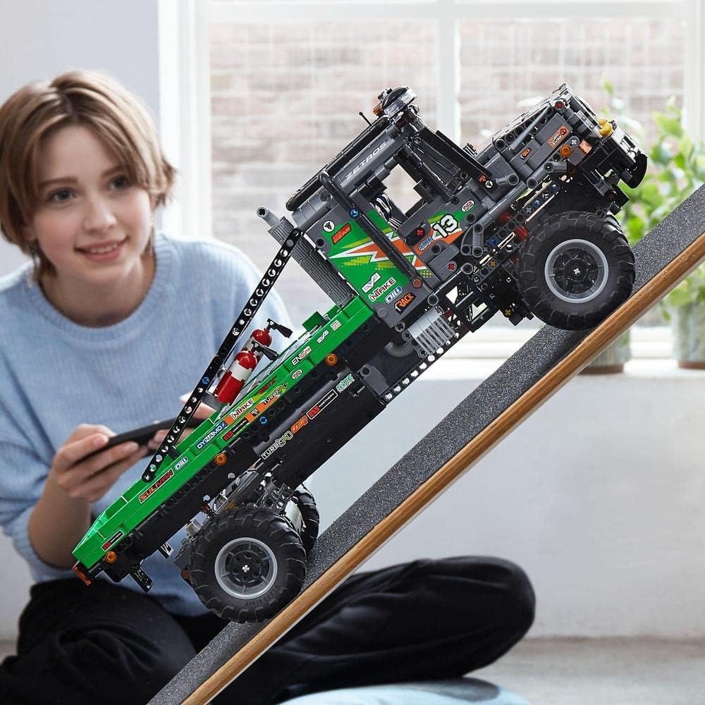 LEGO LEGO® Technicâ„¢ 4x4 Mercedes-Benz Zetros Trial Truck 42129 Building Kit (2 - image 3