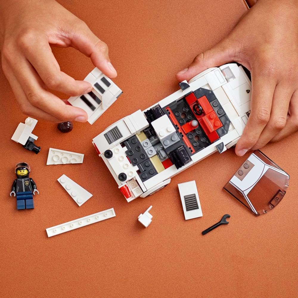 LEGO Speed Champions Lamborghini Countach - image 7