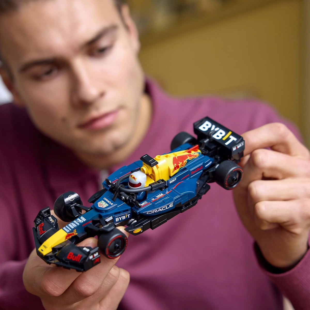 LEGO Speed Champions Oracle Red Bull Racing RB20 F1 Race Car Model with a Collectible Formula 1... - image 4