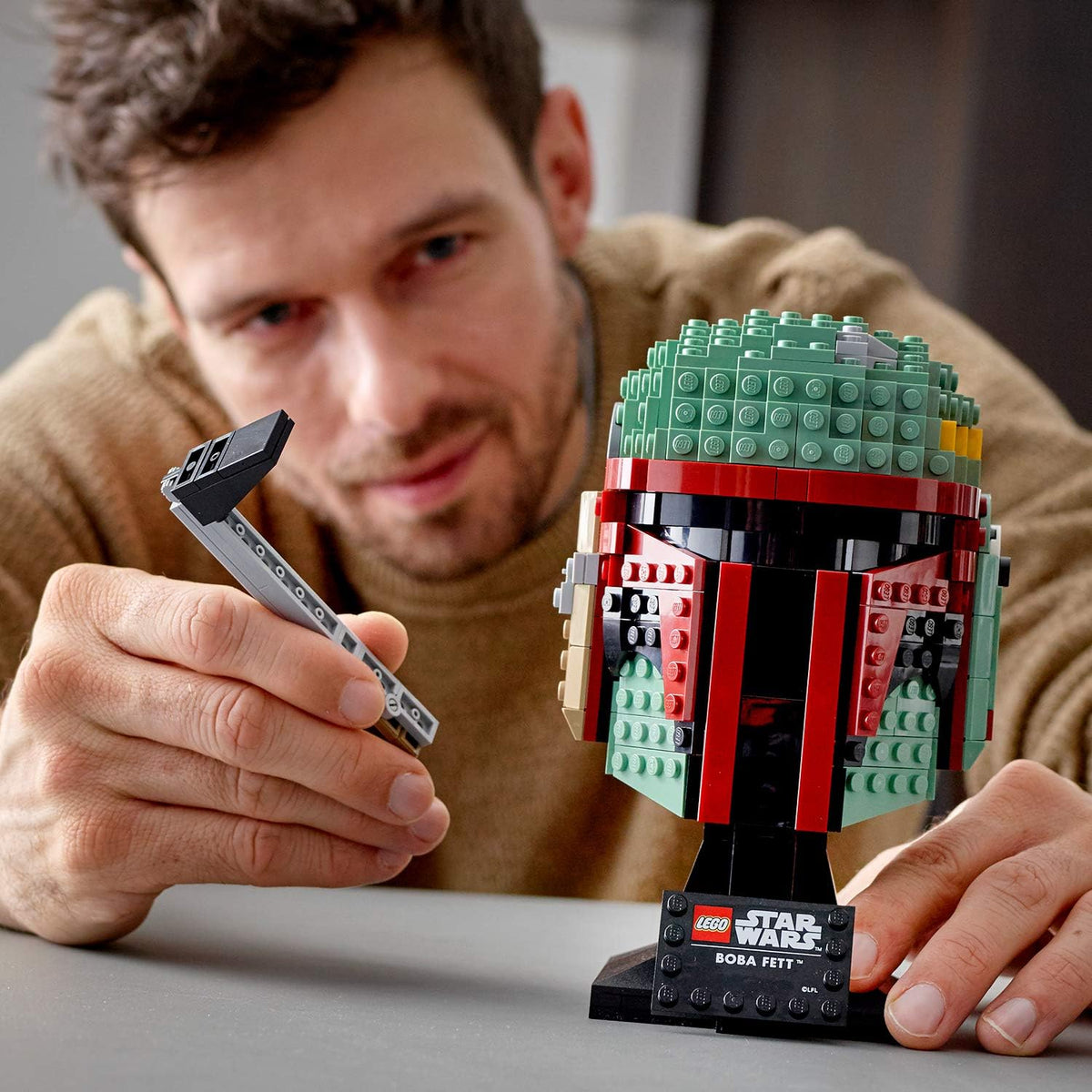 LEGO Star Wars Boba Fett Helmet 75277 Building Kit - image 6