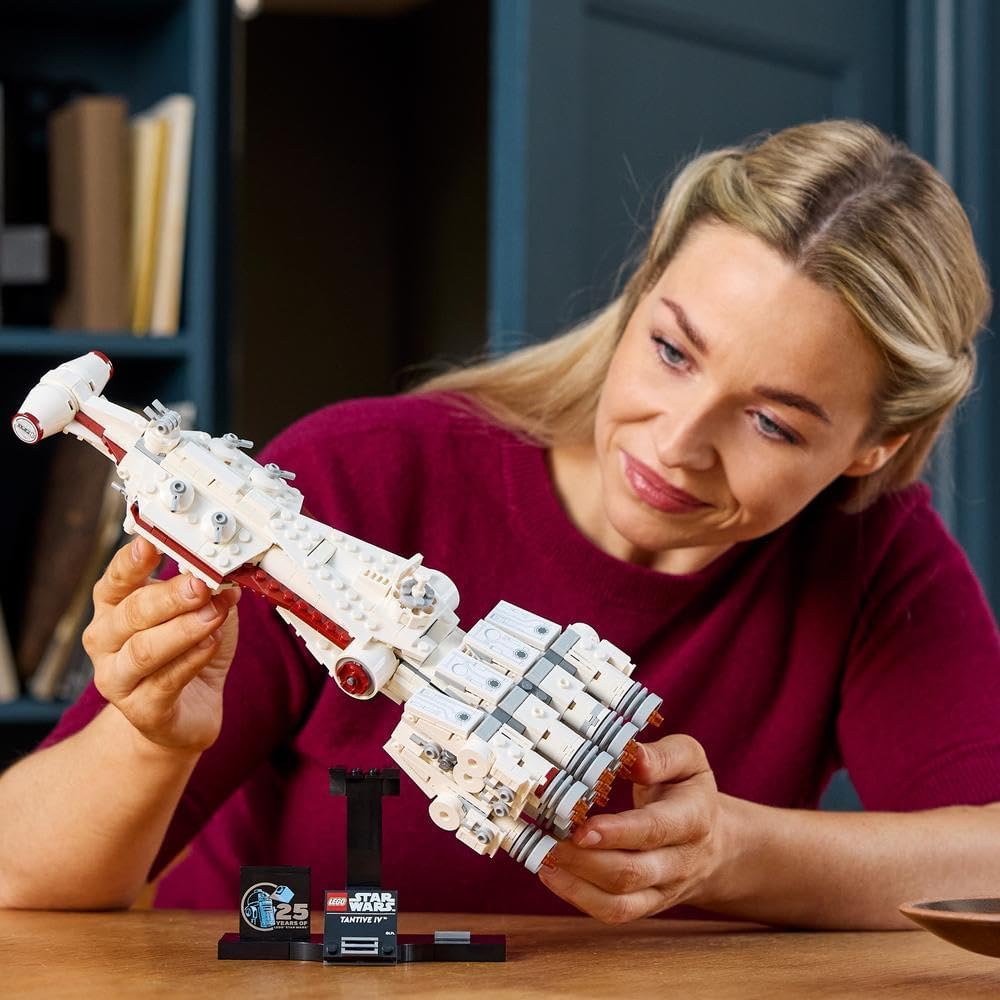 LEGO Star Wars Tantive IV - image 5