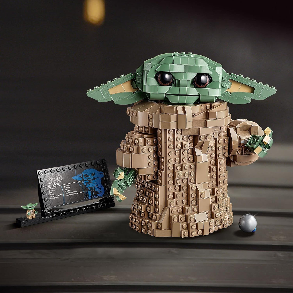 LEGO Star Wars: The Mandalorian The Child 75318 Building Kit (1 - image 2