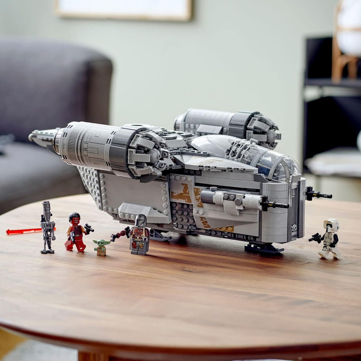 LEGO Star Wars: The Mandalorian The Razor Crest 75292 Building Kit - image 4