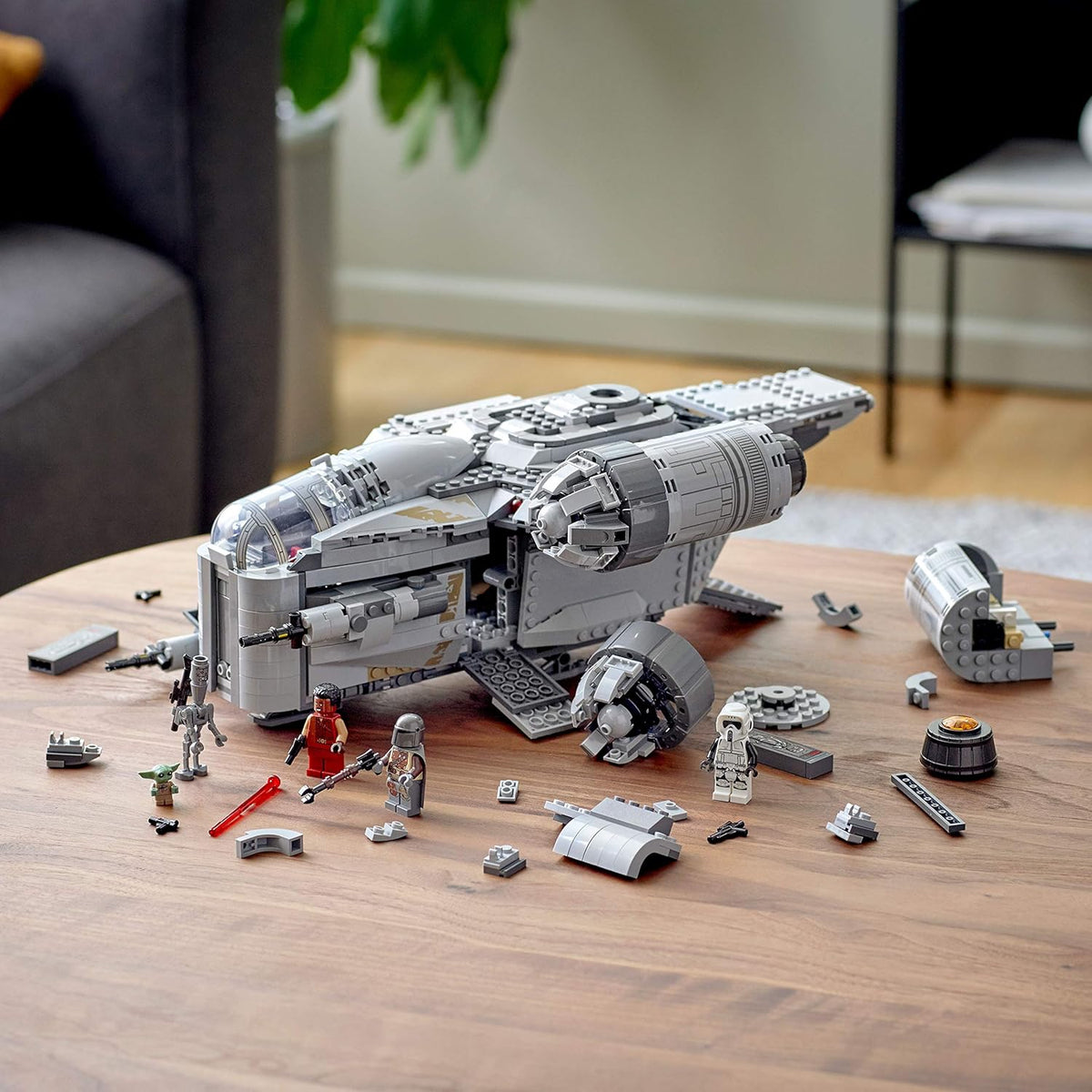 LEGO Star Wars: The Mandalorian The Razor Crest 75292 Building Kit - image 7