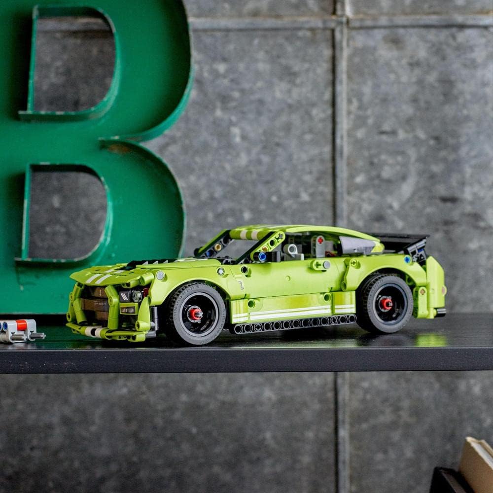 LEGO Technic Ford Mustang Shelby GT500 Set - image 6