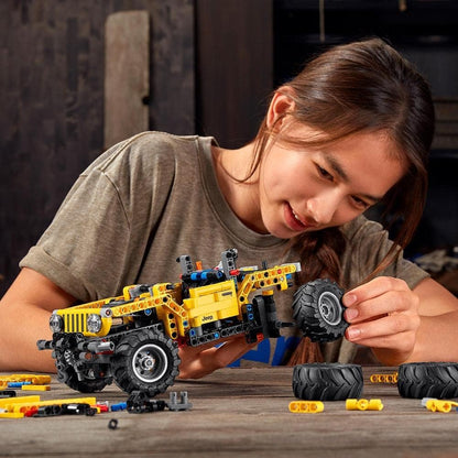 LEGO Technic Jeep Wrangler 42122 Building Blocks Toy Car Set; Toys for Boys - image 5