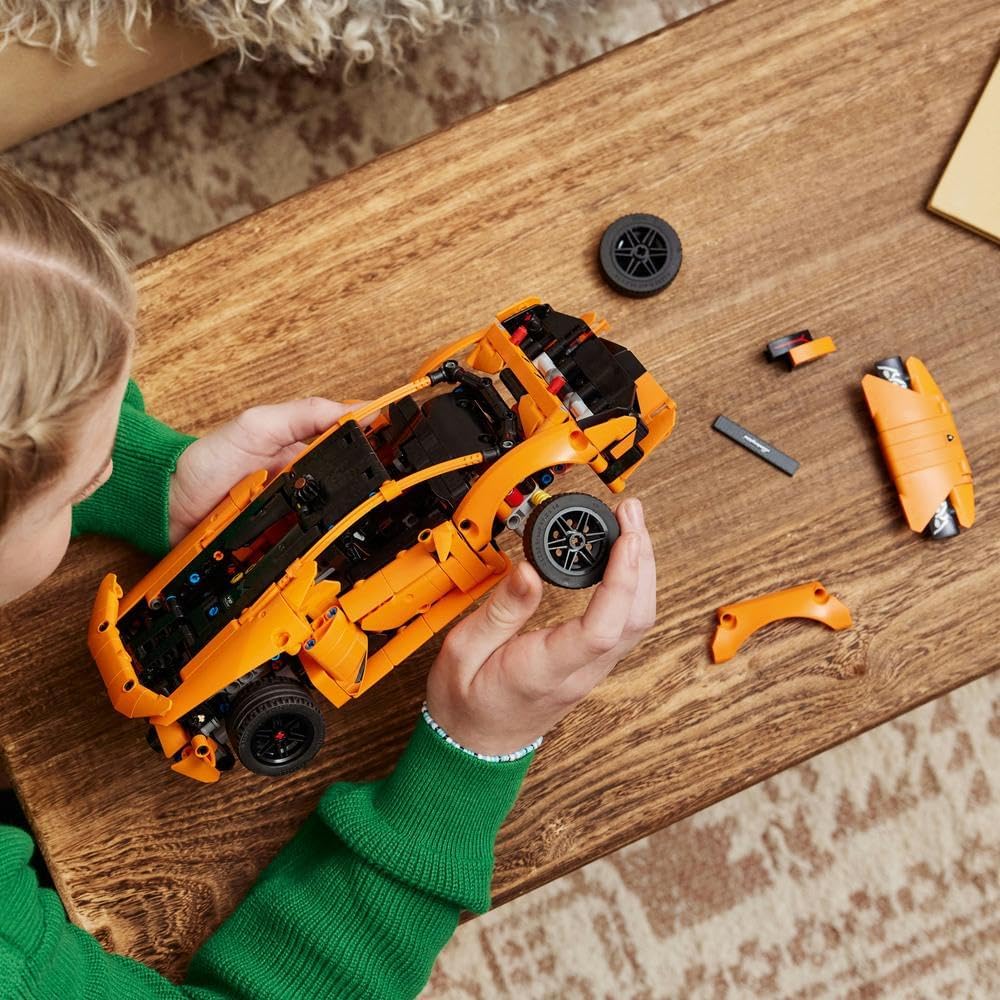 LEGO Technic Lamborghini Huracán Tecnica Orange Set - image 4